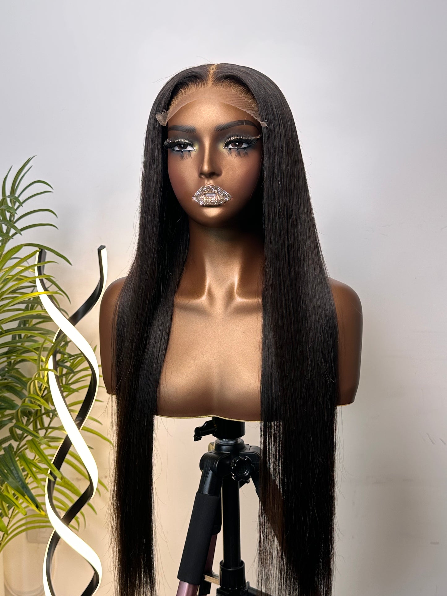 Straight Top Quality Frontal / Closure Natural wig