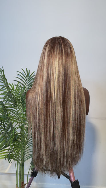 Straight Top Quality Frontal / Closure Highlight Wig