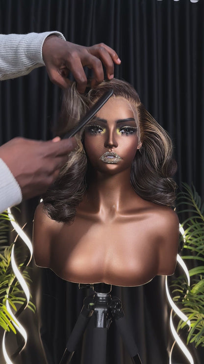 Wavy Raw Donor Wig highlights